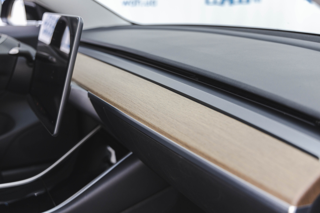 Tesla Model 3 2018 фото 33