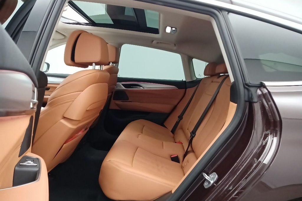 BMW 6er Gran Turismo 2020 photo 7