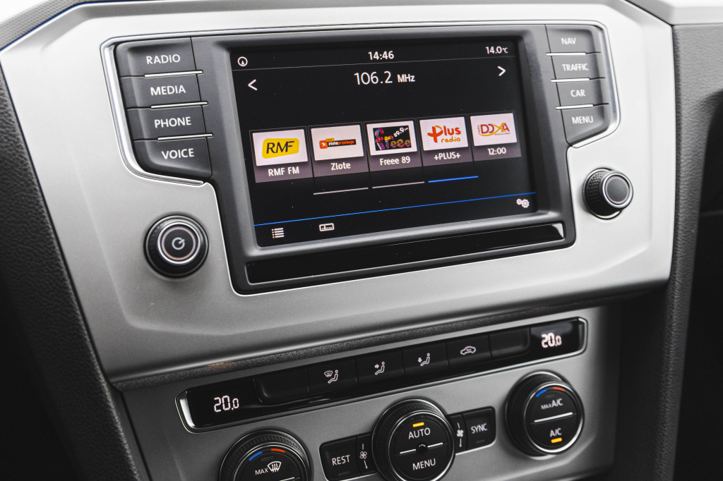 Volkswagen Passat 2016 фото 20