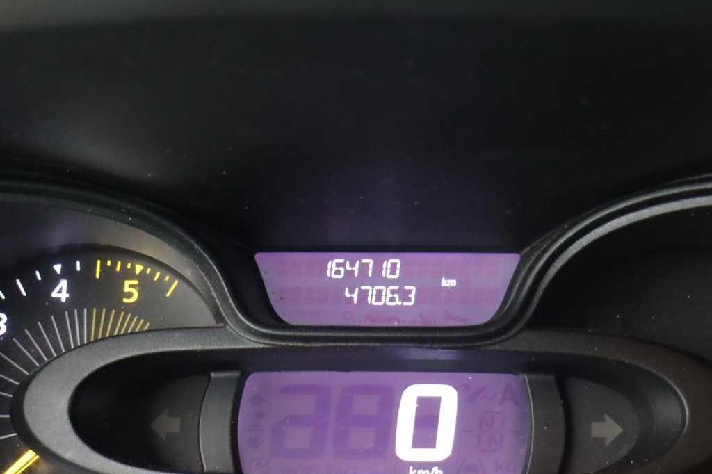 Renault Trafic 2016 photo 5