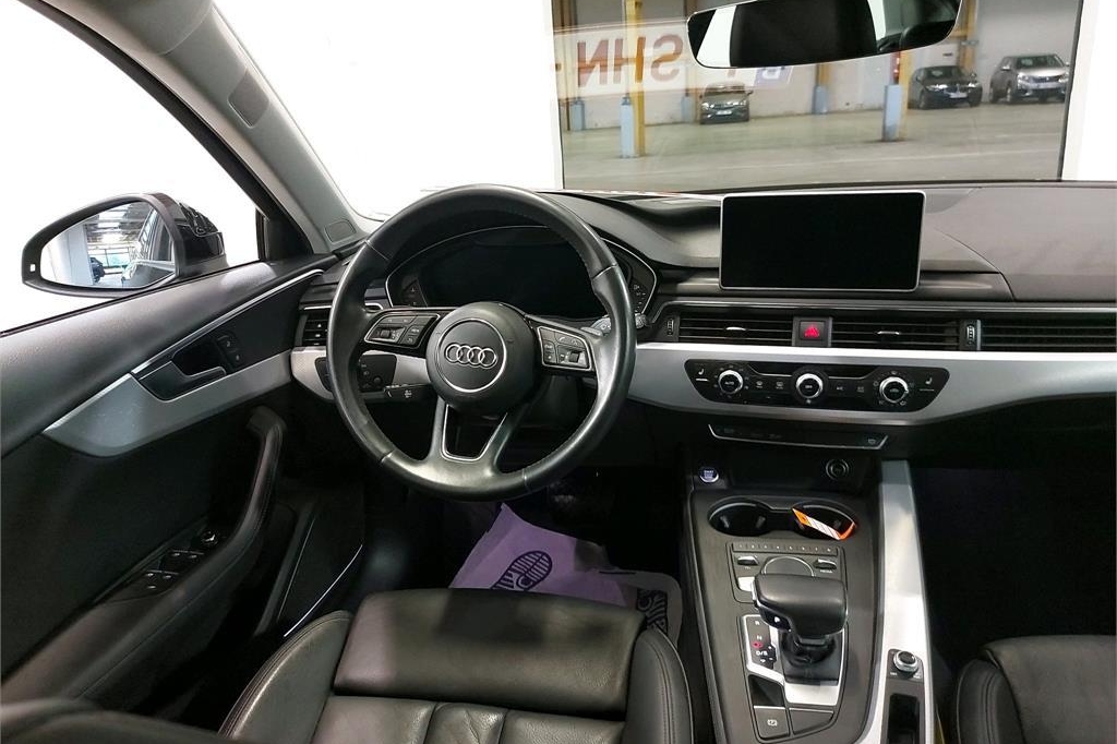 Audi A4 Avant 2017 photo 7