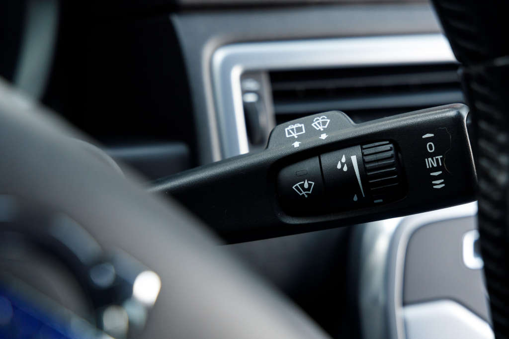 Volvo V70 D4 AWD фото 25