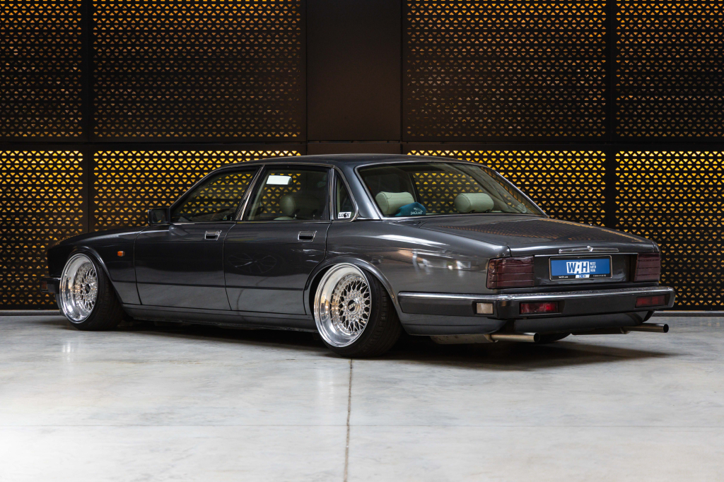 Jaguar XJ 1993 фото 14