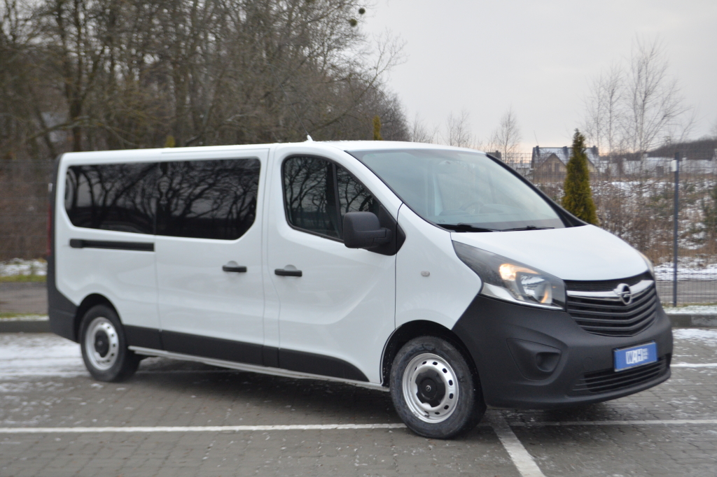 Opel Vivaro photo 2