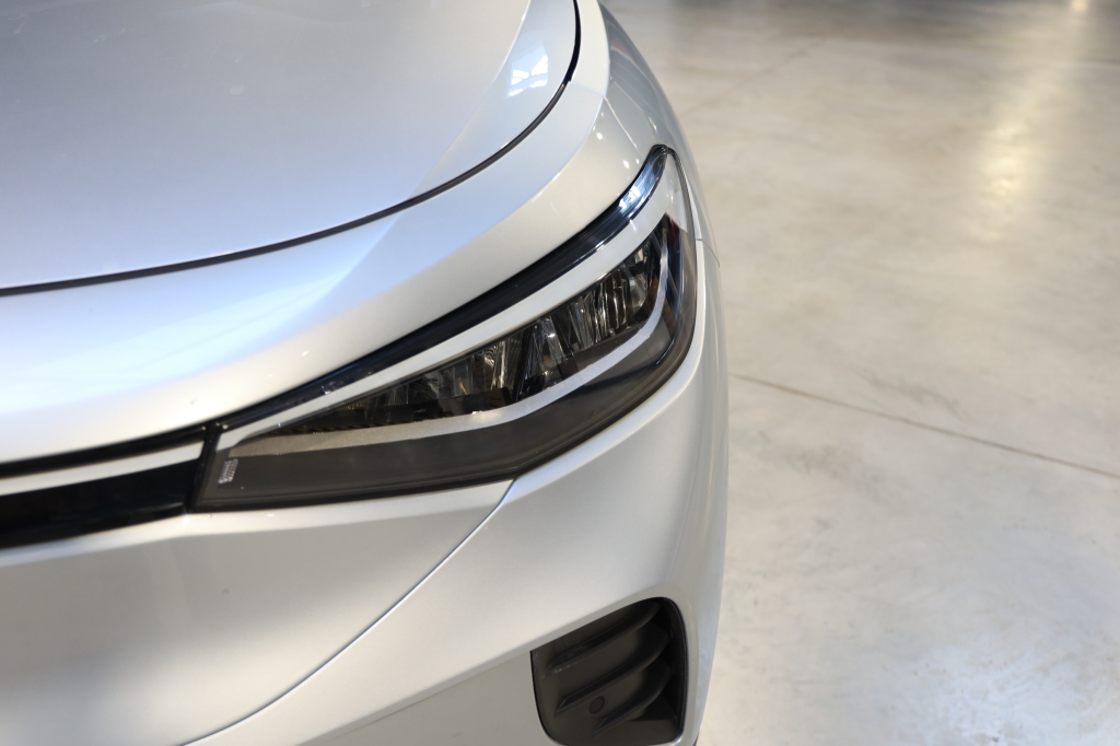 Volkswagen ID.4 2021 фото 9