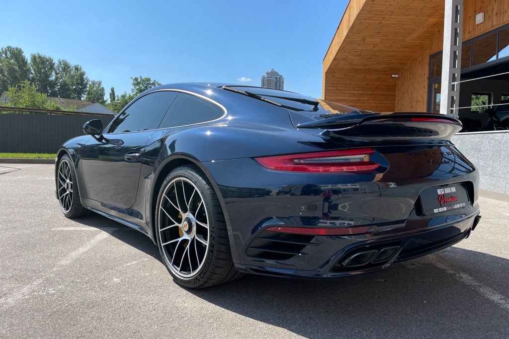 Porsche 911 TURBBO S 2016 photo 4