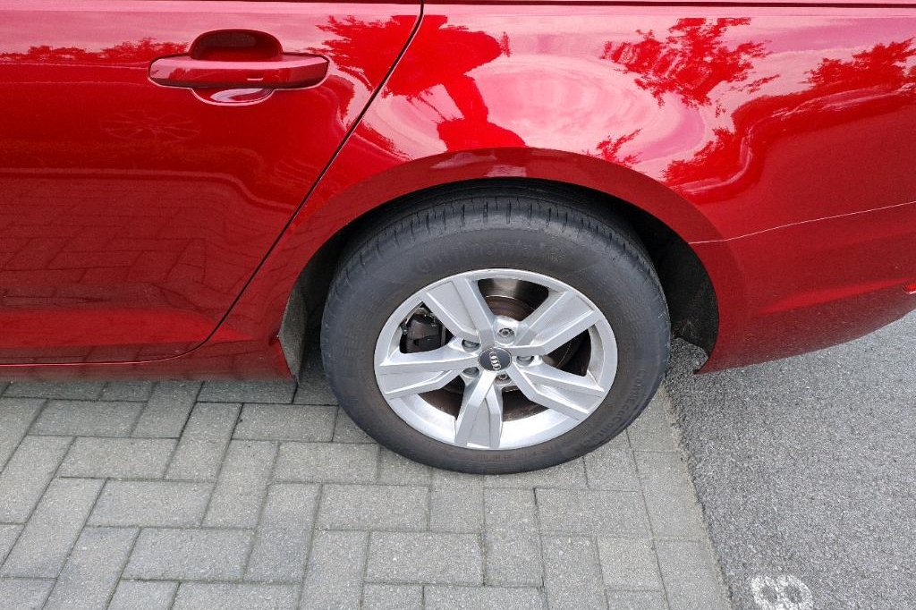 Audi A4 2017 фото 28