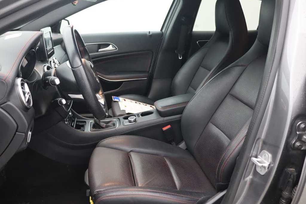 Mercedes-AMG GLA-Class 2016 photo 6