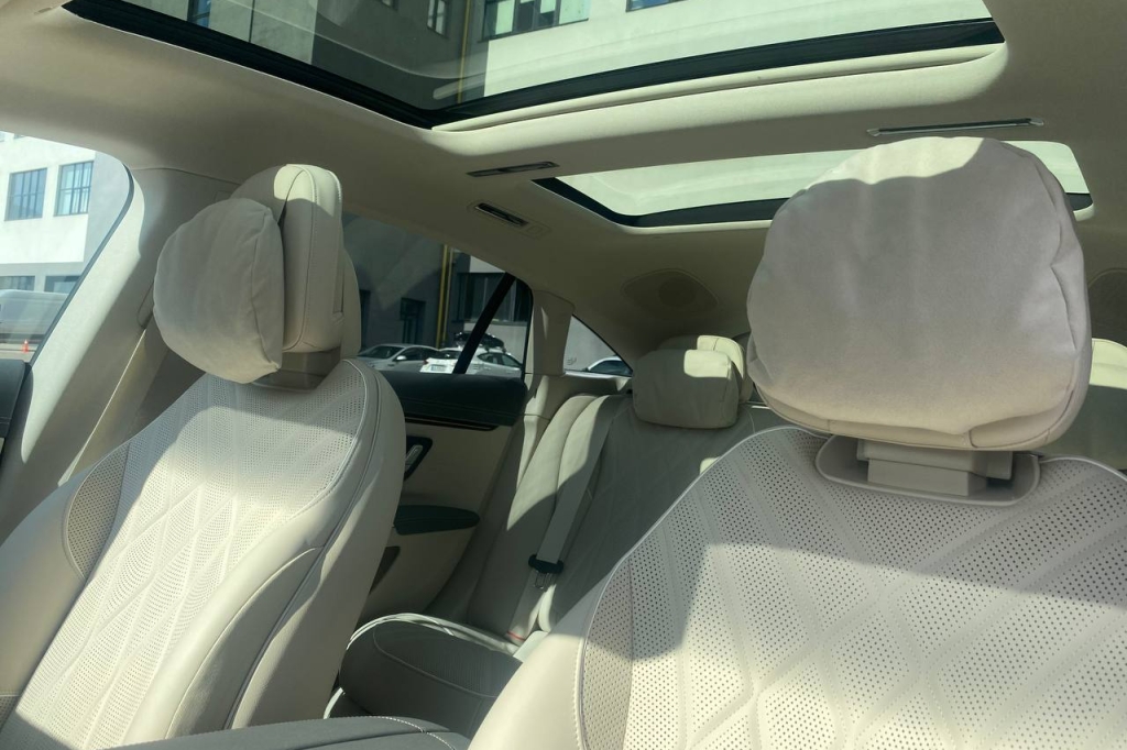 Mercedes-Benz EQS 580 4MATIC 2021 photo 10