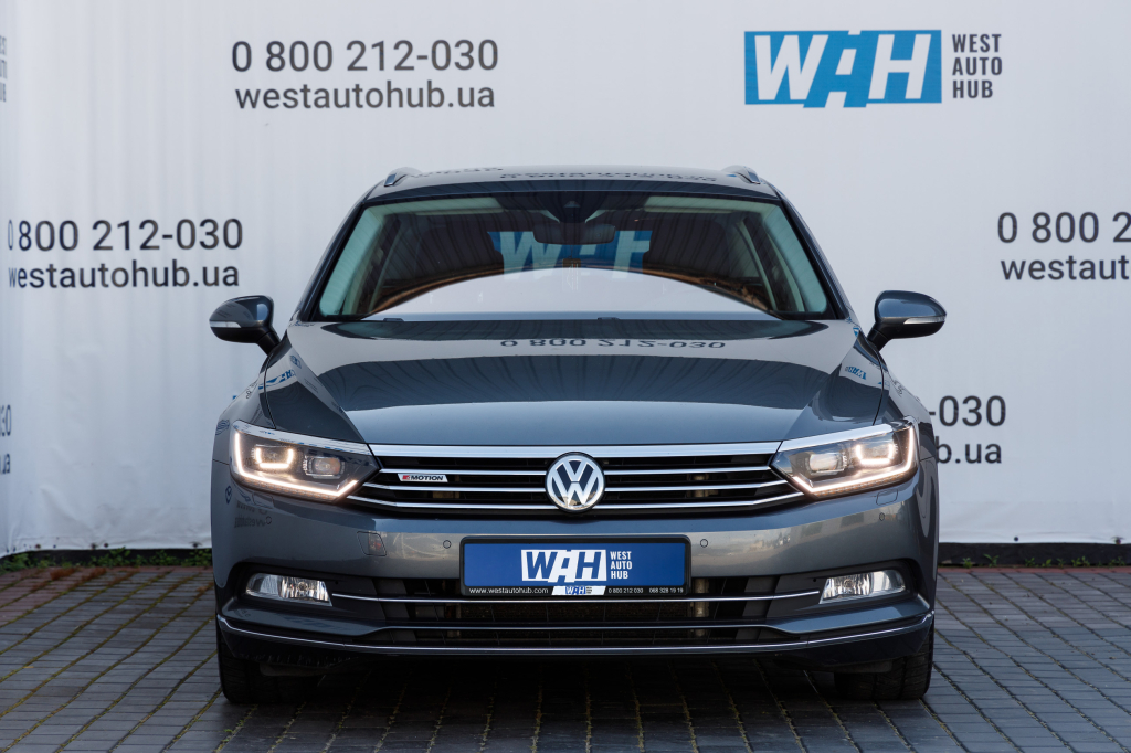 Volkswagen Passat B8 Highline 4Motion 2016 фото 32