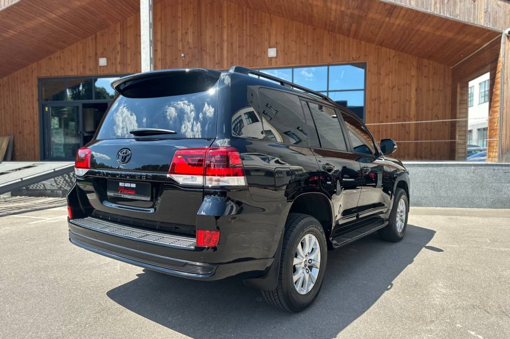 Toyota Land Cruiser 200 GUARD B6 2018 фото 8