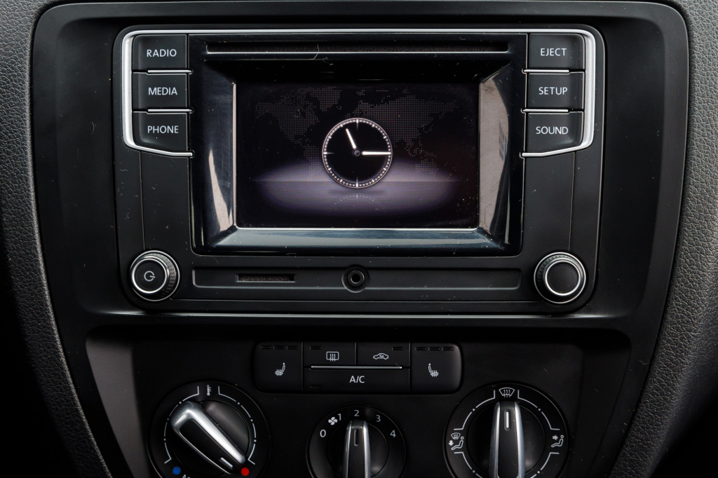 Volkswagen Jetta S 2017 фото 11