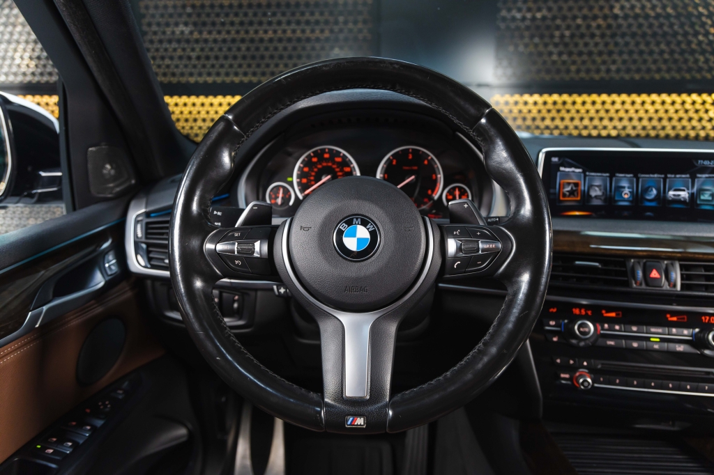 BMW X5 2017 фото 29