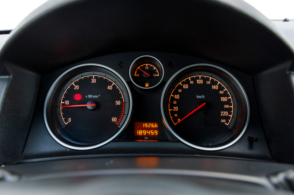 Opel Astra H фото 8