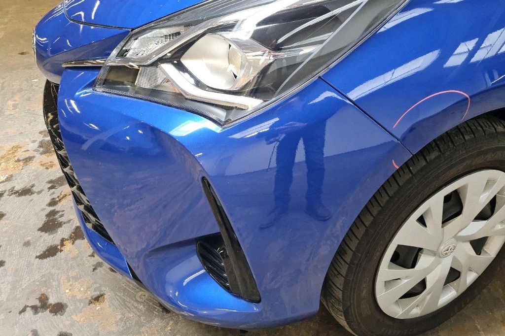 Toyota Yaris 2019 фото 14