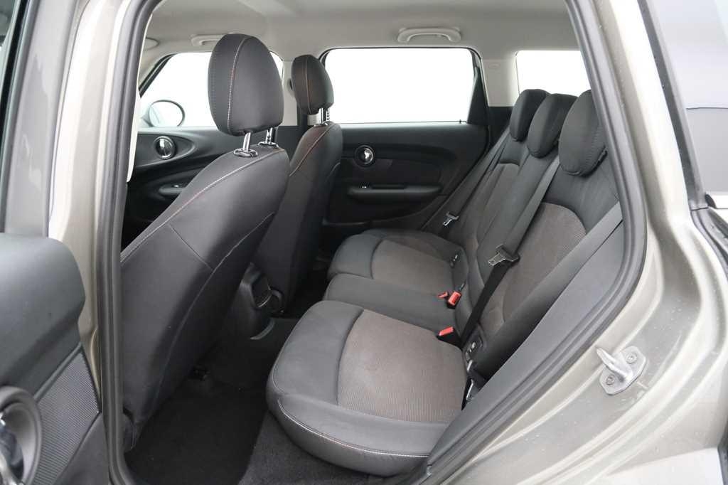 MINI One Clubman 2017 photo 5