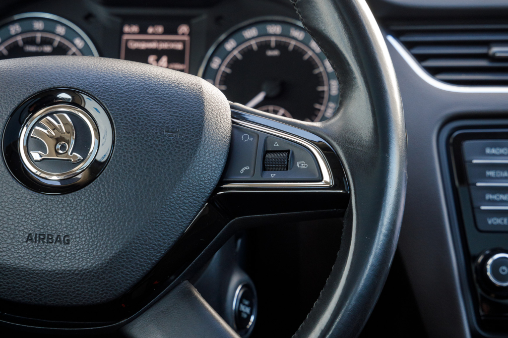 Skoda Octavia Laurin&Klement 2014 photo 27