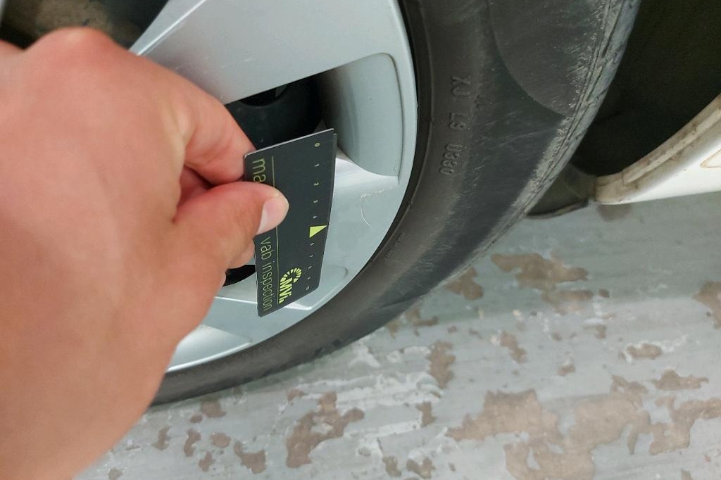 Toyota Yaris 2016 фото 9