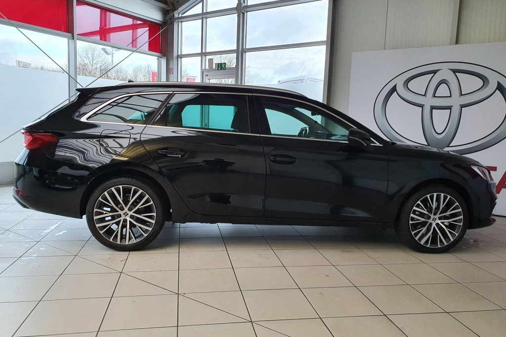 SEAT Leon ST 2020 фото 4