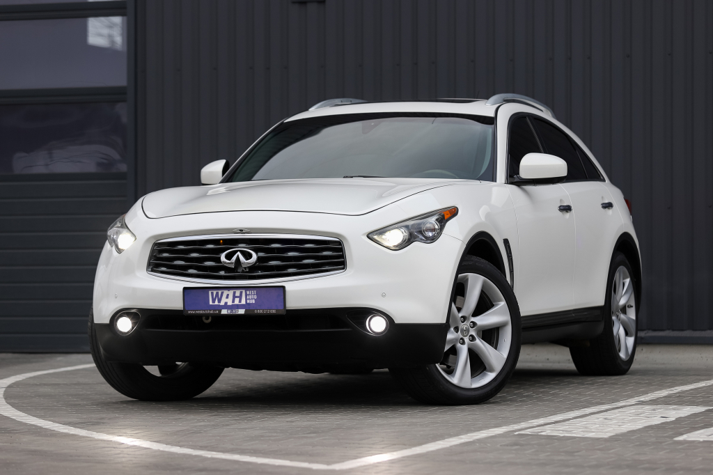 Infiniti FX 50 S 2008 photo 2