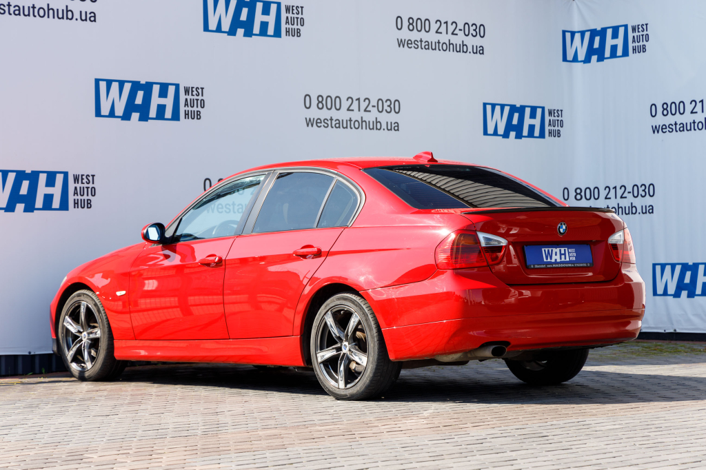 BMW 320 2005 фото 5