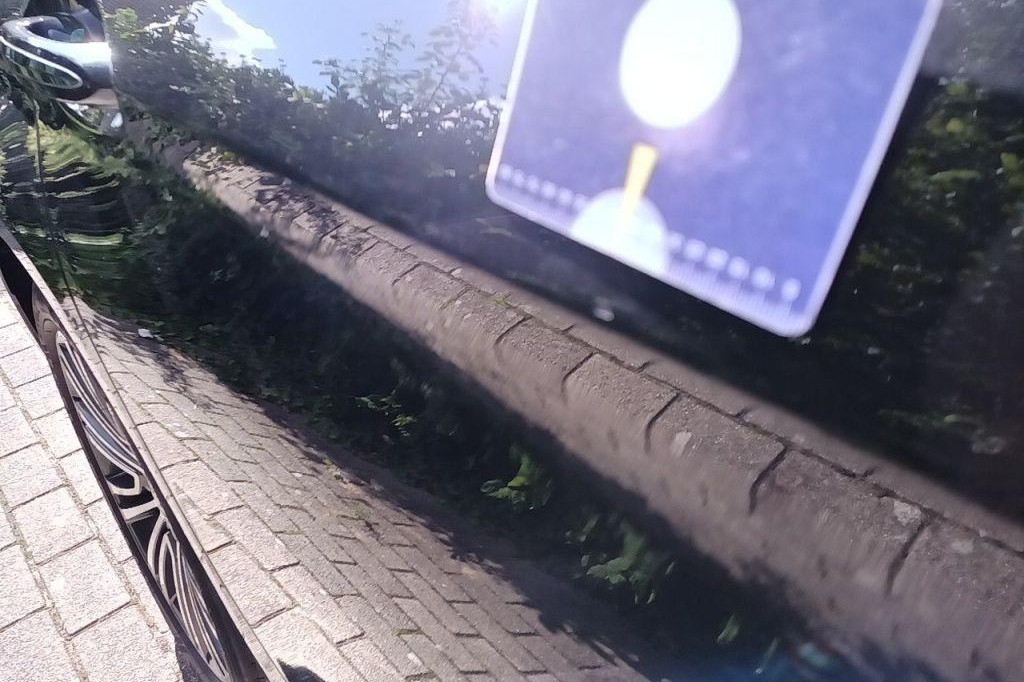 BMW 5 Series 2018 photo 32