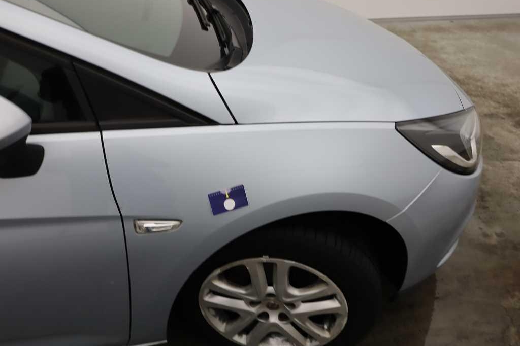 Opel Astra Sports Tourer 2016 фото 80