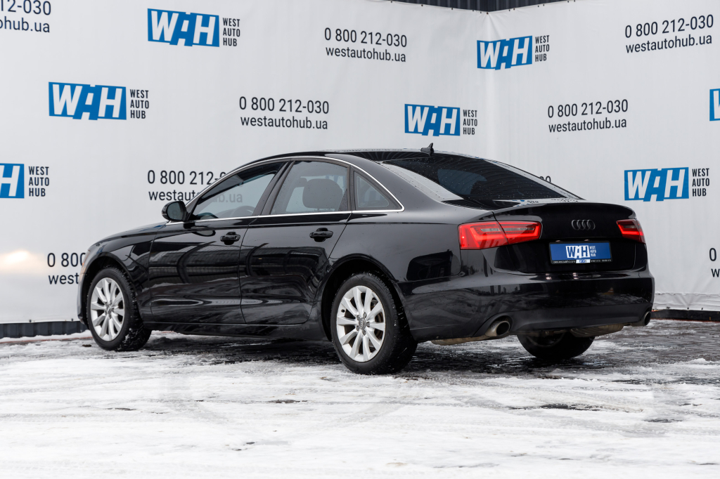 Audi A6 Quattro Premium 2012 photo 32