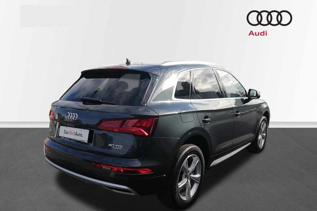 Audi Q5 2020 фото 6