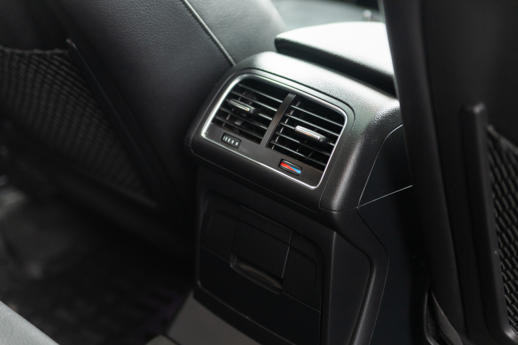 Audi Q5 Premium Plus 2012 photo 19