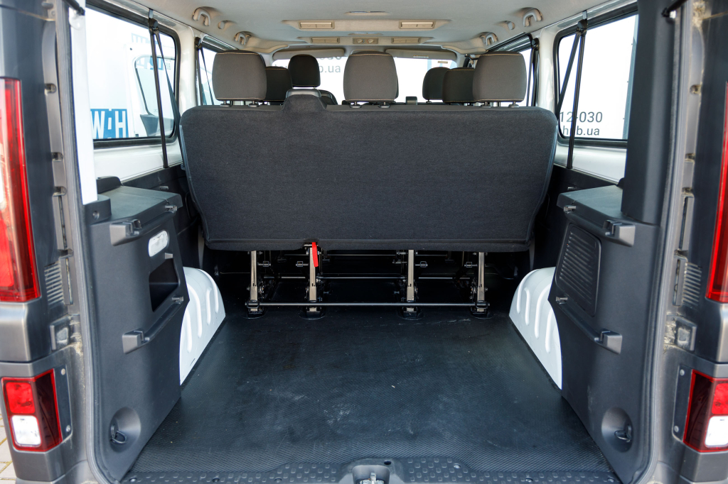 Renault Trafic пасс. 2015 photo 9