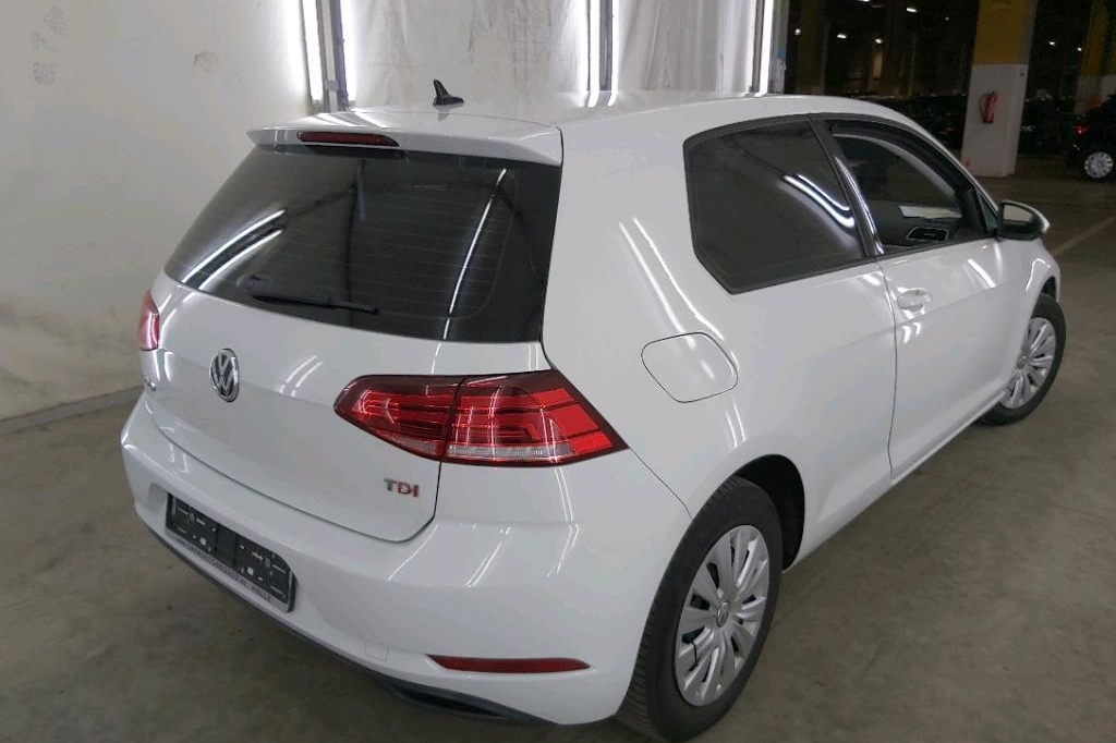 Volkswagen Golf 2017 photo 2