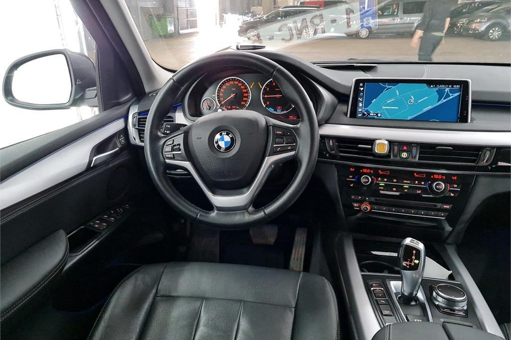 BMW X5 2017 photo 1