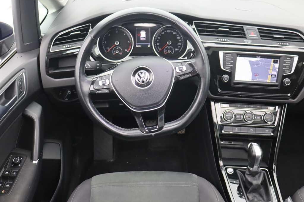 Volkswagen Touran 2016 фото 8