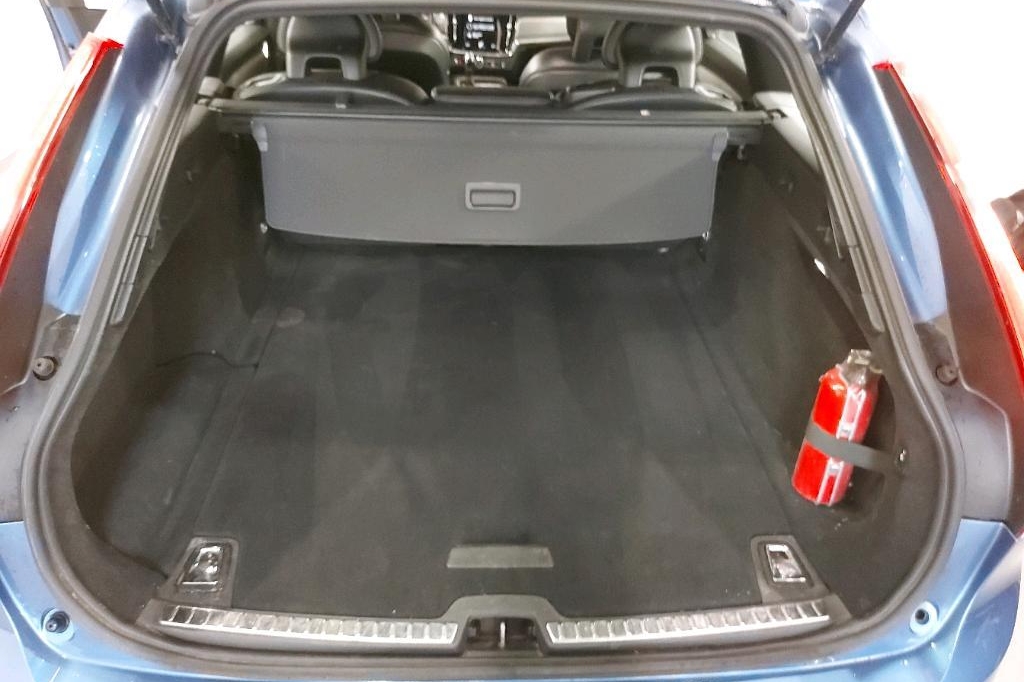 Volvo V90 2017 photo 26