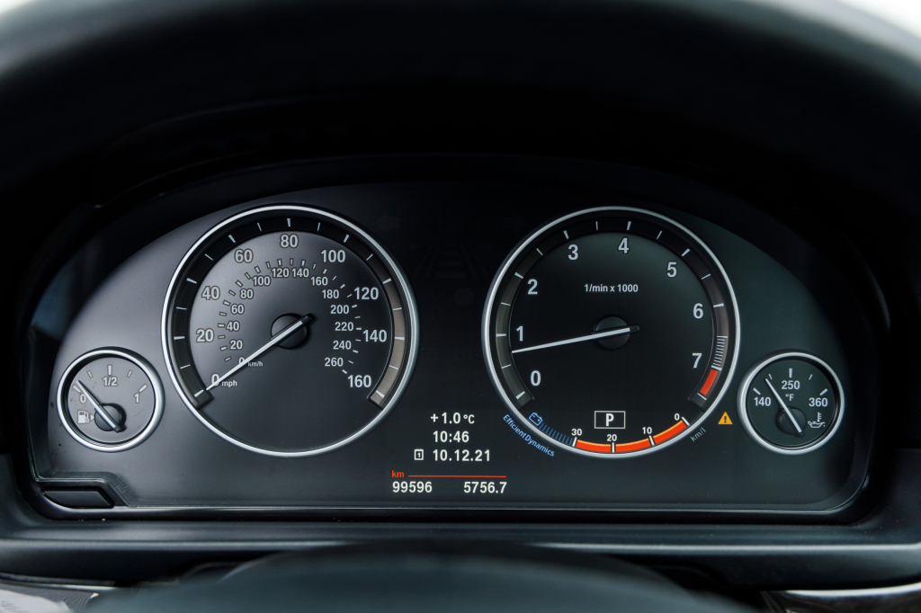 BMW 528 Xdrive 2012 фото 10