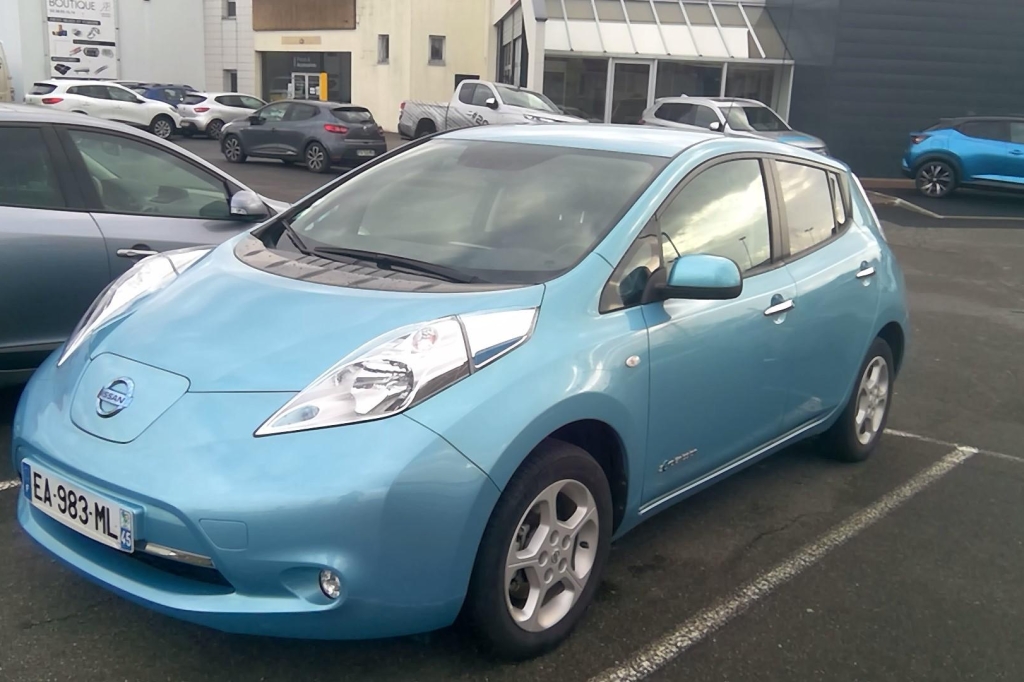 Nissan Leaf 2016 фото 5