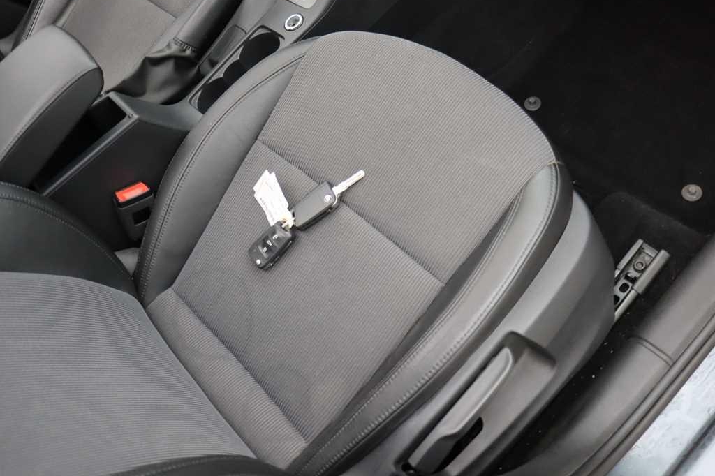 Skoda Octavia Combi 2018 photo 40