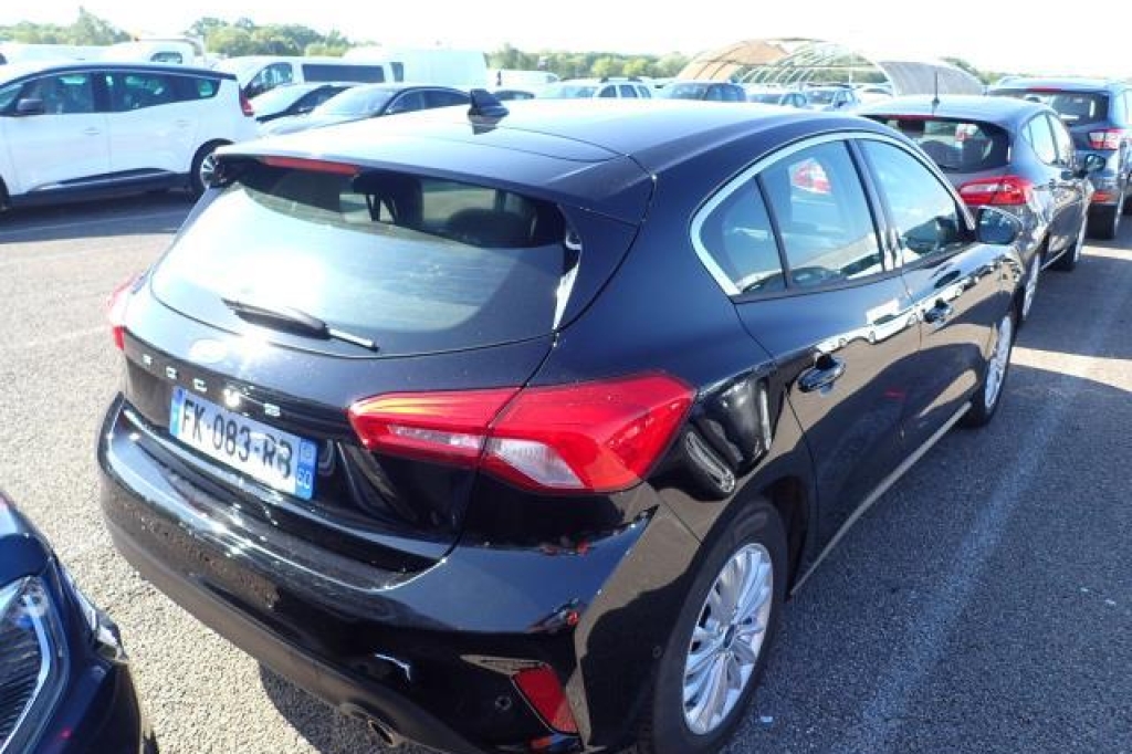 Ford Focus 2019 photo 1