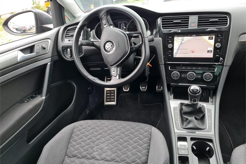 Volkswagen Golf 2019 фото 3