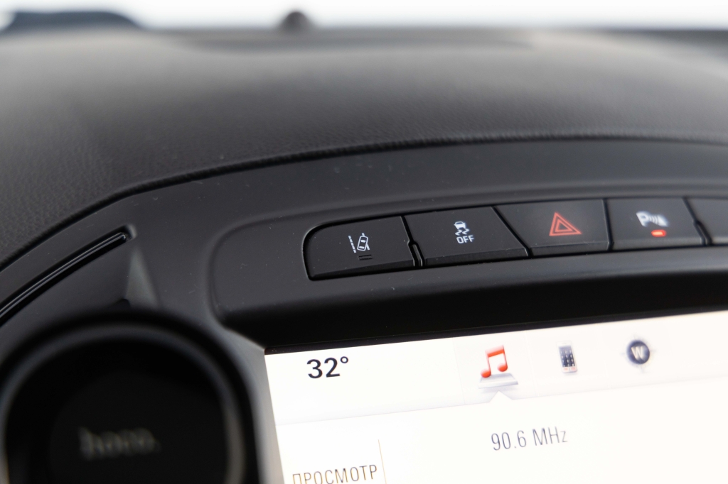 Opel Insignia 2014 фото 26