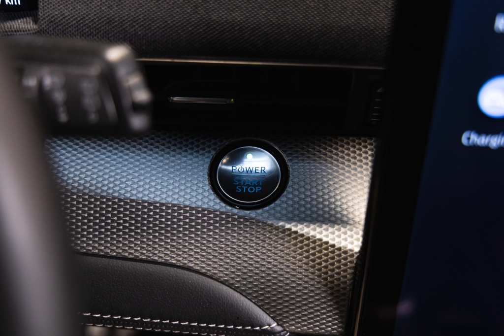 Ford Mustang Mach-E 2022 photo 27