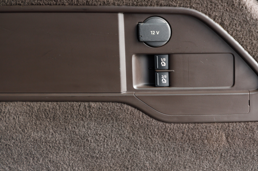 Volkswagen Touareg 2012 photo 5