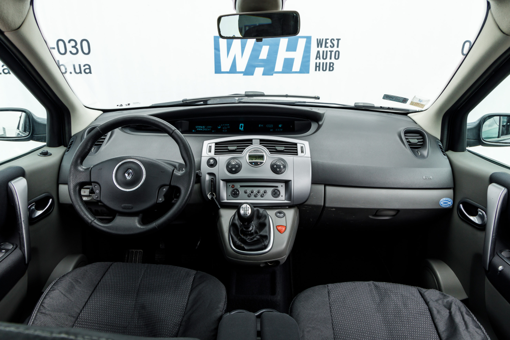 Renault Scenic 2007 photo 12
