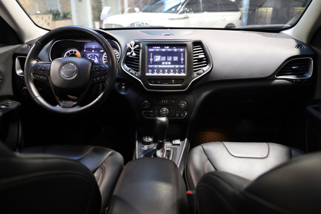 Jeep Cherokee 2019 фото 34