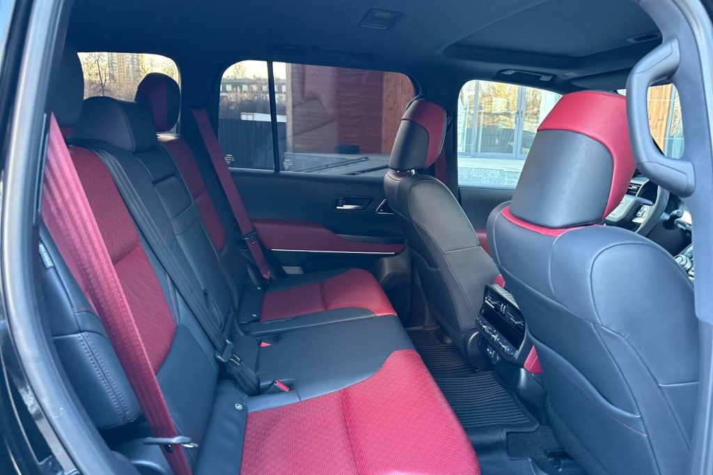 Toyota Land Cruiser 300 GUARD B6 2021 фото 18