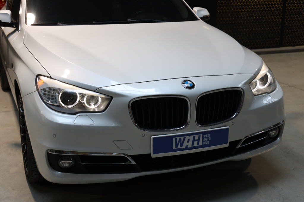 BMW 5 Series GT 2015 фото 3