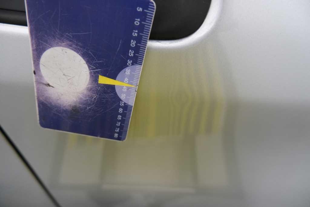 Peugeot 208 2017 фото 19