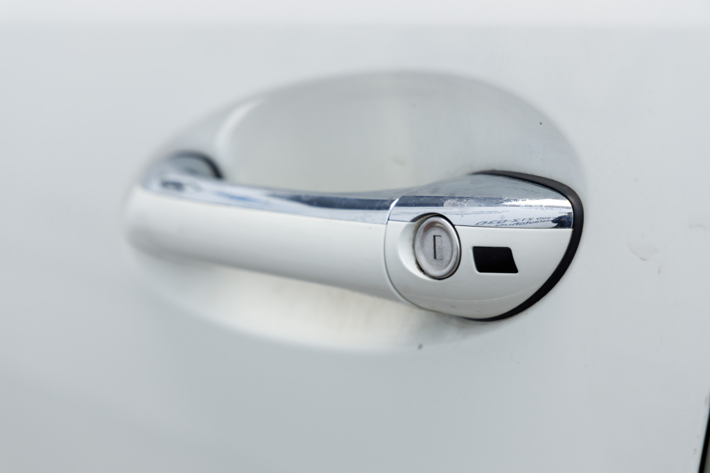 Mercedes-Benz GL 350 Bluetec 2011 фото 23