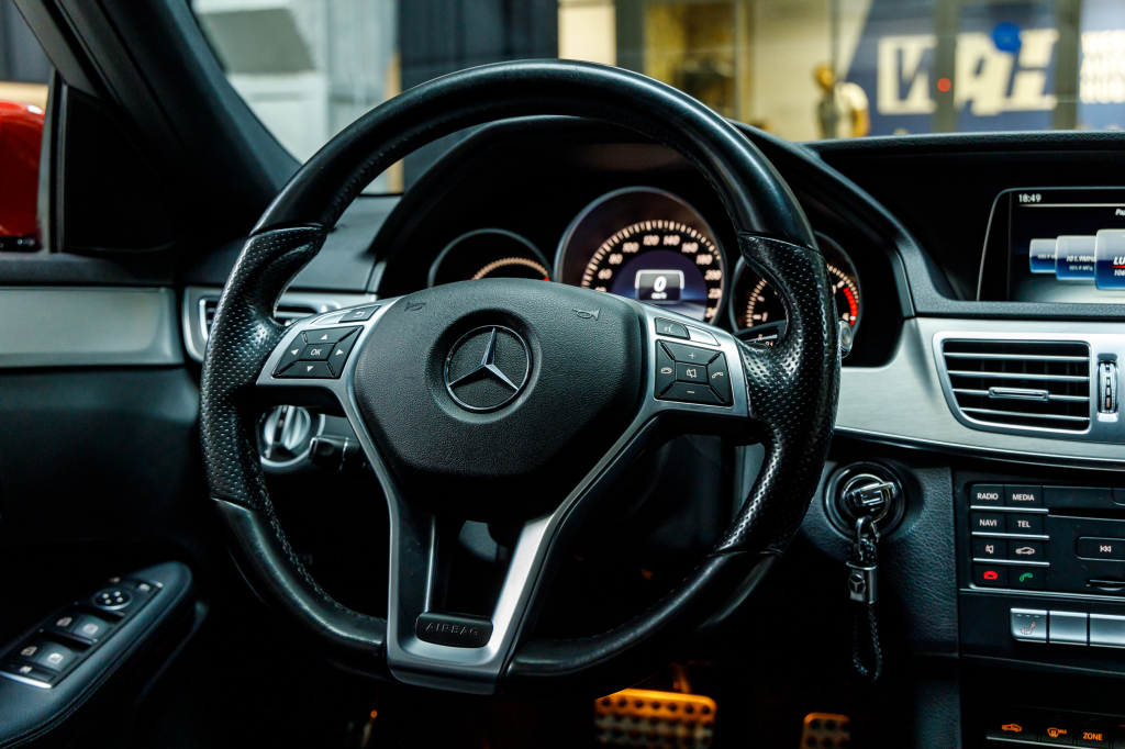 Mercedes-Benz E 220  Bluetec 2015 фото 11